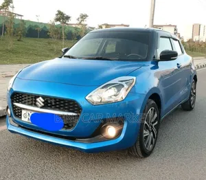 Suzuki Swift 2023 Blue