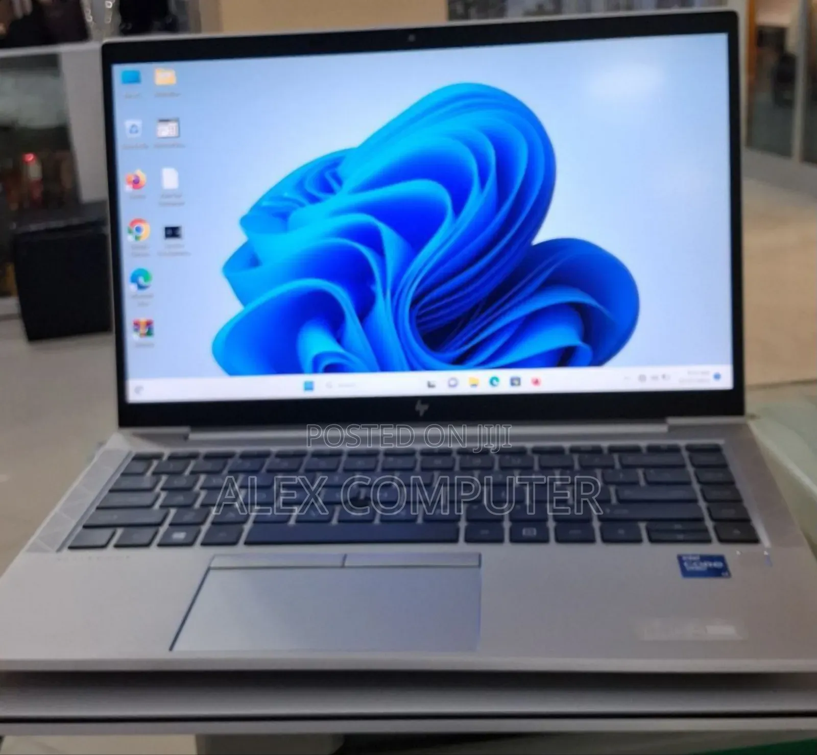 New Laptop HP EliteBook 840 G8 16GB Intel Core I7 SSD 512GB