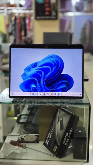 New Laptop HP Spectre X360 16GB Intel Core I7 SSD 512GB