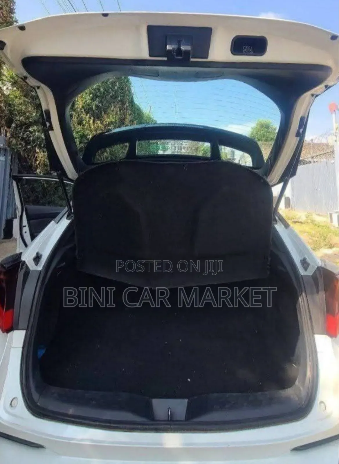 Toyota C-HR 2022 White