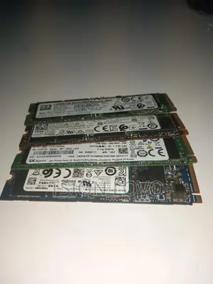 M. Lexar Kingston ,Samsung