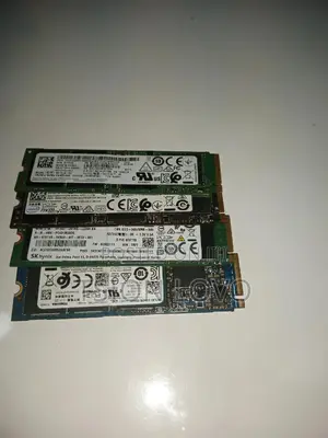 M. Lexar Kingston ,Samsung