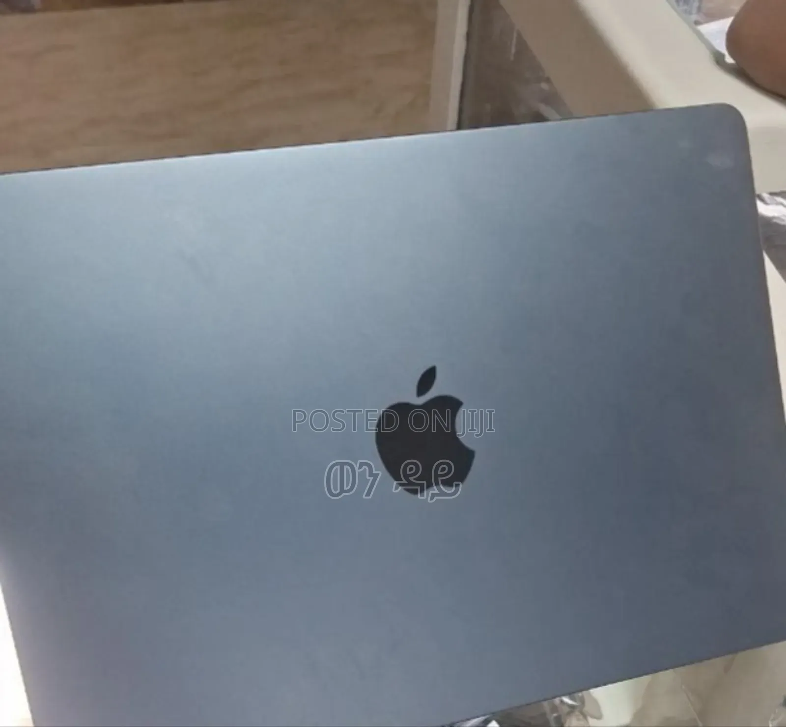 New Laptop Apple MacBook Air 2025 M4 13-Inch 16GB Apple M4 SSD 256GB