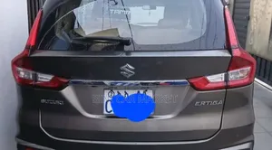 Suzuki Ertiga 2022 Gray