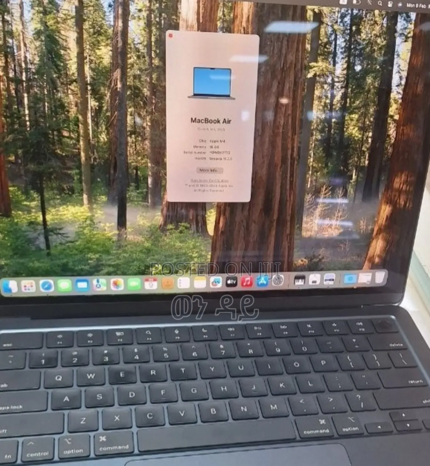New Laptop Apple MacBook Air 2025 M4 13-Inch 16GB Apple M4 SSD 256GB
