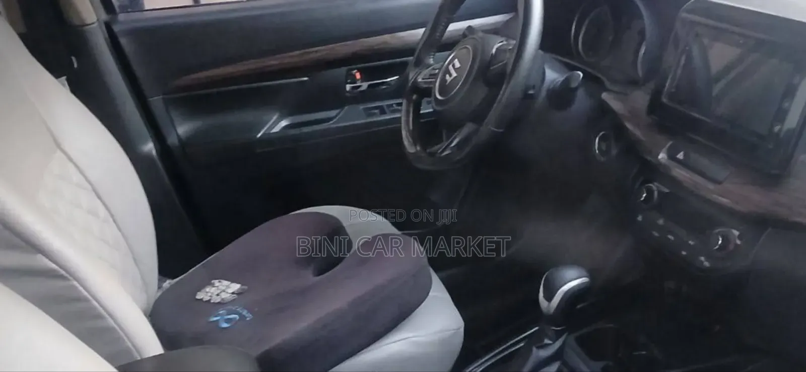 Suzuki Ertiga 2022 Gray