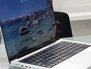 New Laptop Apple MacBook Pro M1 16GB Apple M1 Pro SSD 512GB