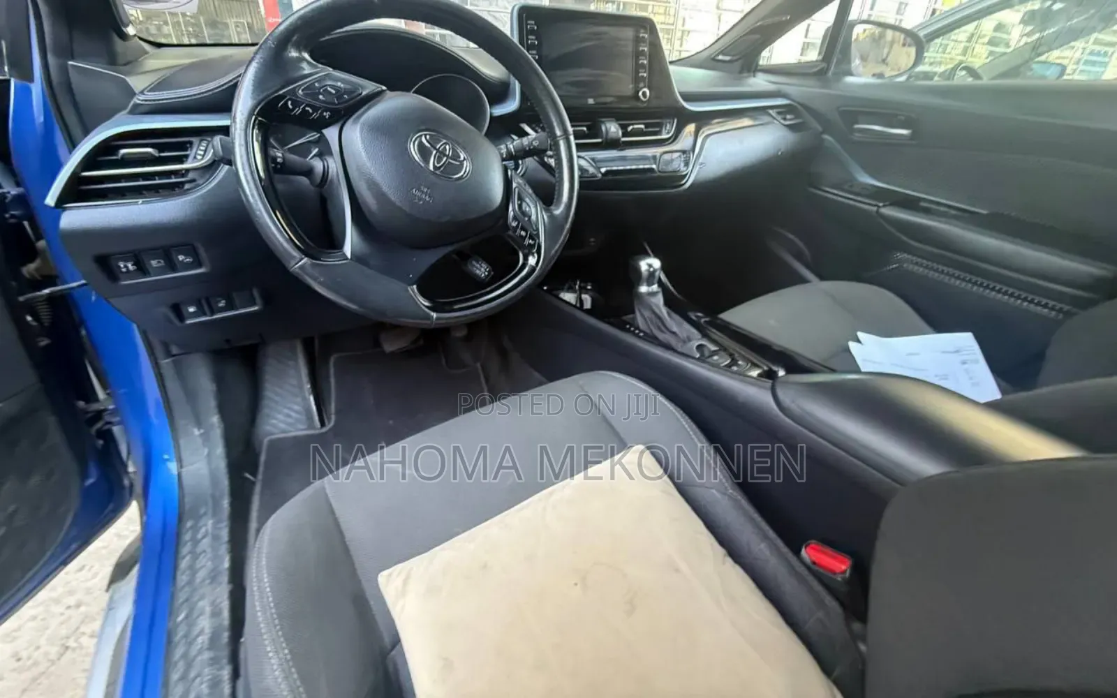 Toyota C-HR 2021 Blue