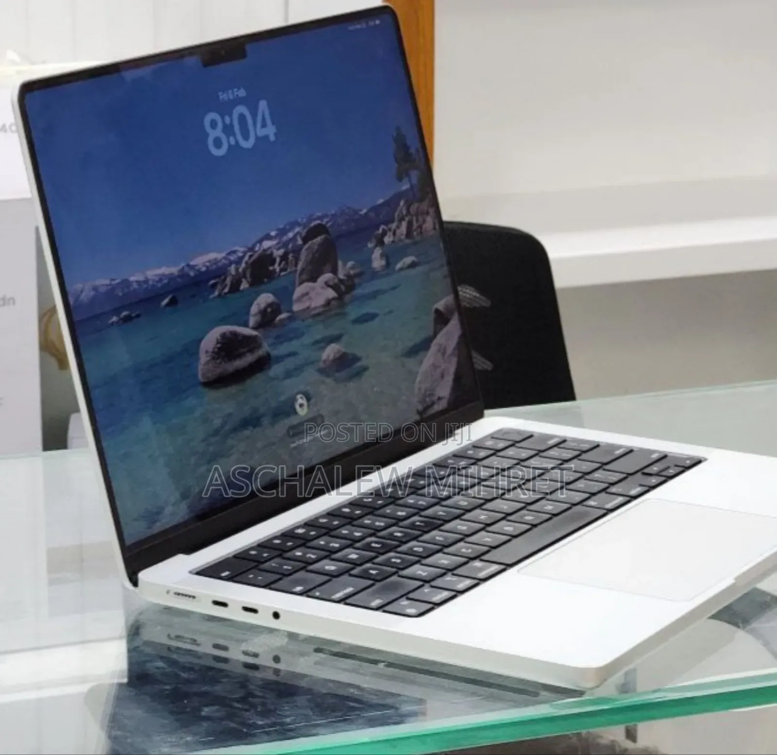 New Laptop Apple MacBook Pro M1 16GB Apple M1 Pro SSD 512GB