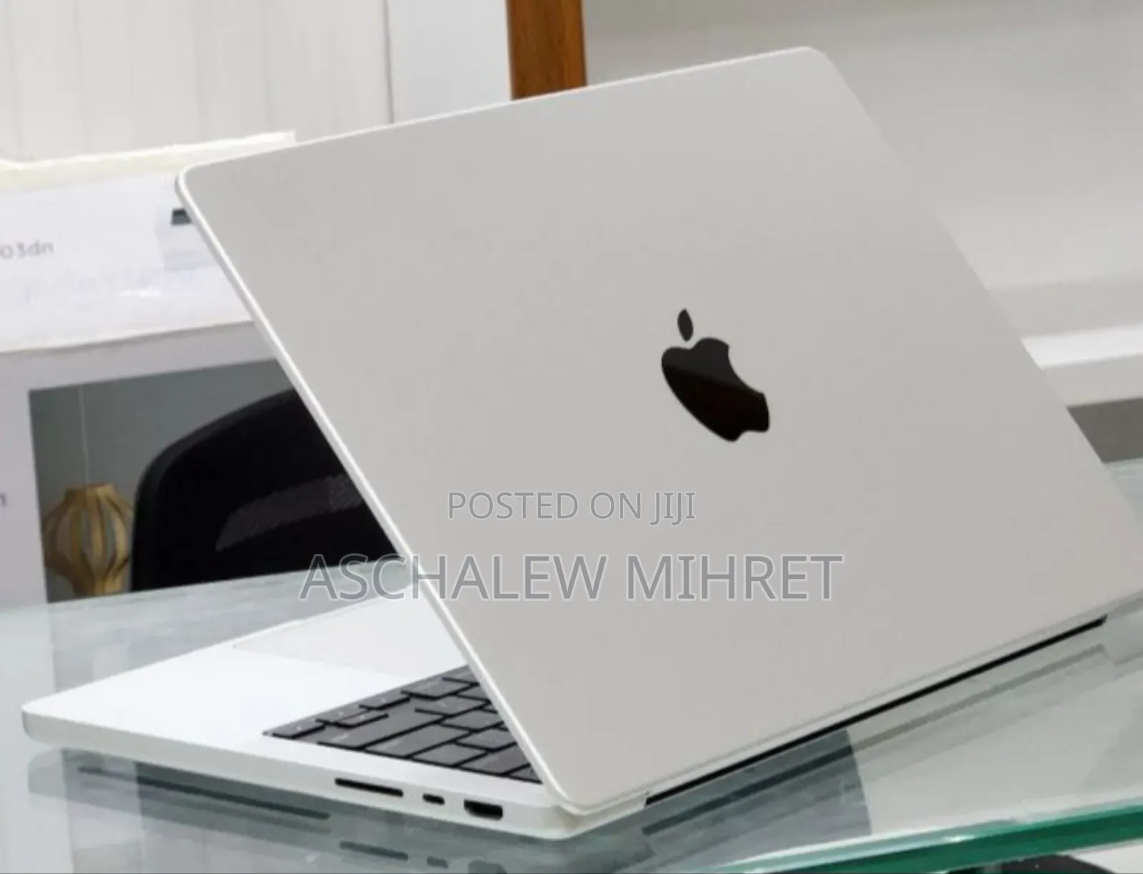 New Laptop Apple MacBook Pro M1 16GB Apple M1 Pro SSD 512GB