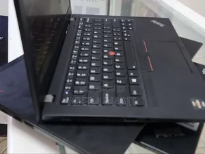 New Laptop Lenovo 8GB AMD Ryzen 5 SSD 512GB