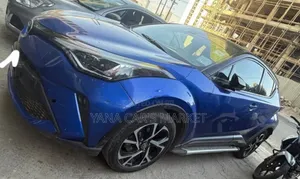 Toyota C-HR 2019 Blue