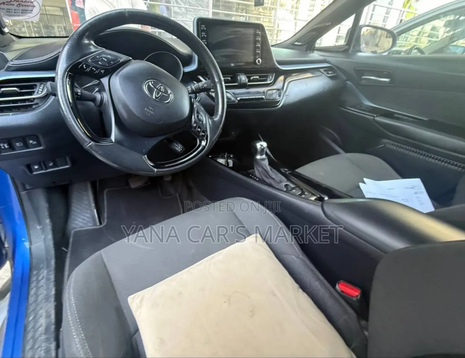 Toyota C-HR 2019 Blue