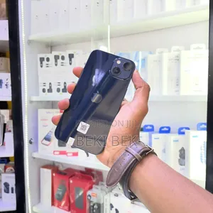 Apple iPhone 13 128 GB Black