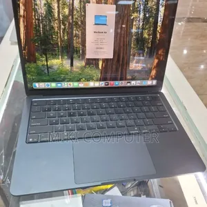 New Laptop Apple MacBook Pro 2024 M4 Max 16-Inch 16GB Intel SSD 256GB