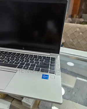 New Laptop HP EliteBook 840 16GB Intel Core I5 SSD 512GB