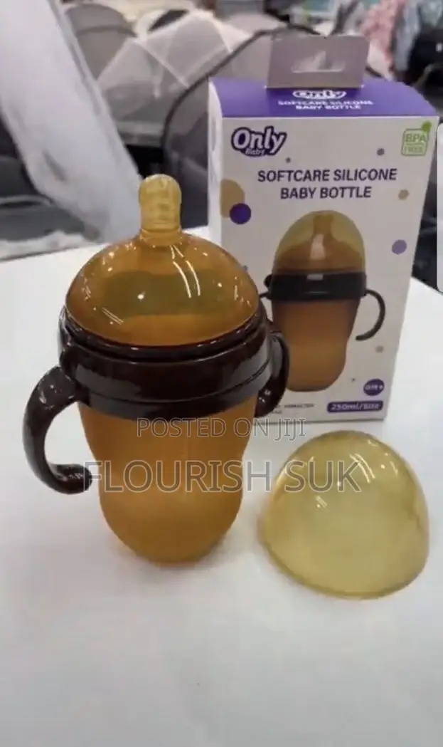 Silicone Baby Feeding Bottle – New – Safe Soft