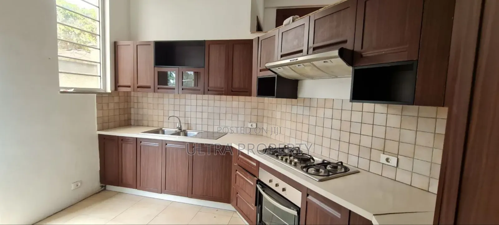 5bdrm House in Bole for rent