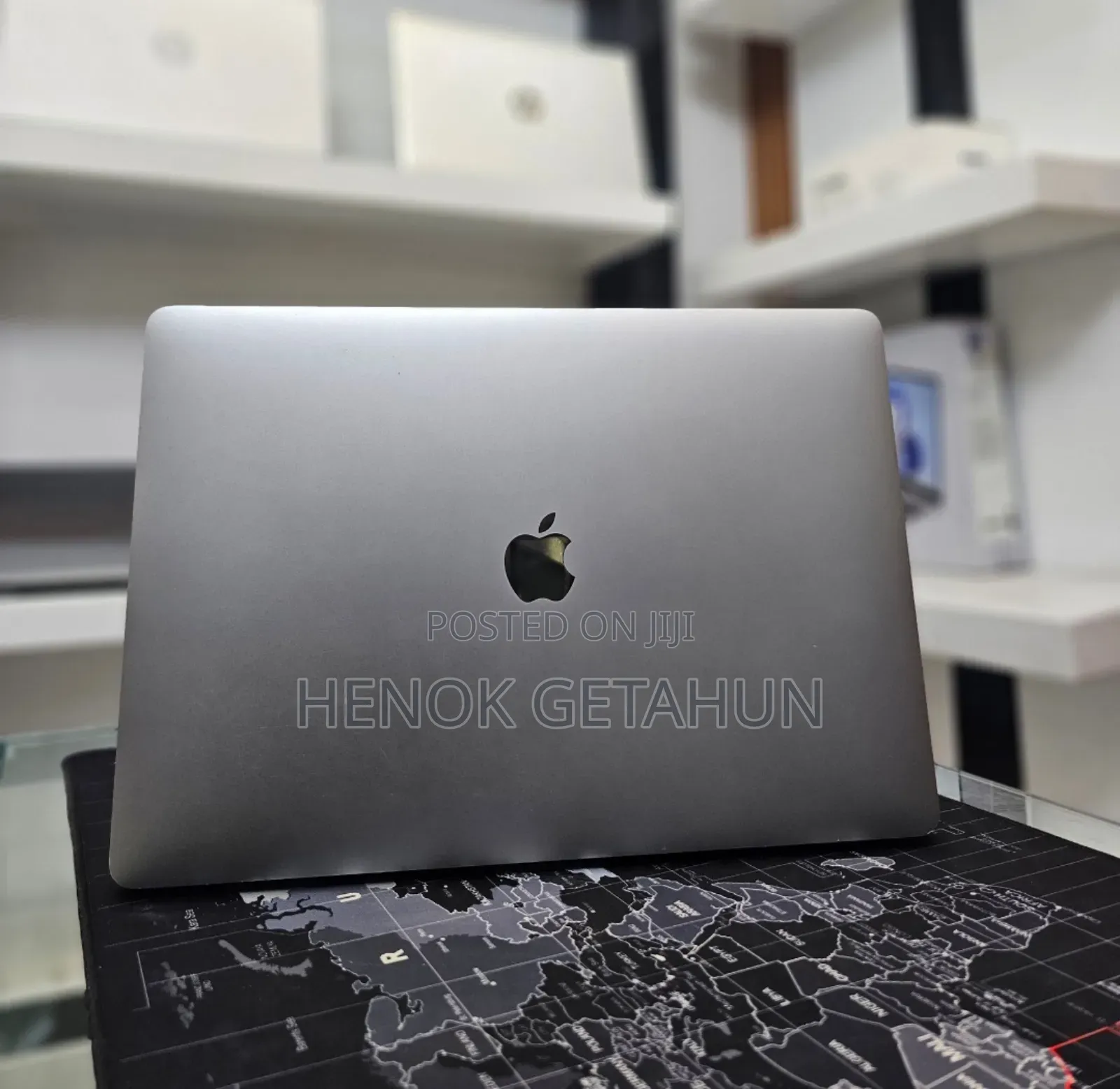 New Laptop Apple MacBook Pro 2019 16GB Intel Core I9 SSD 512GB