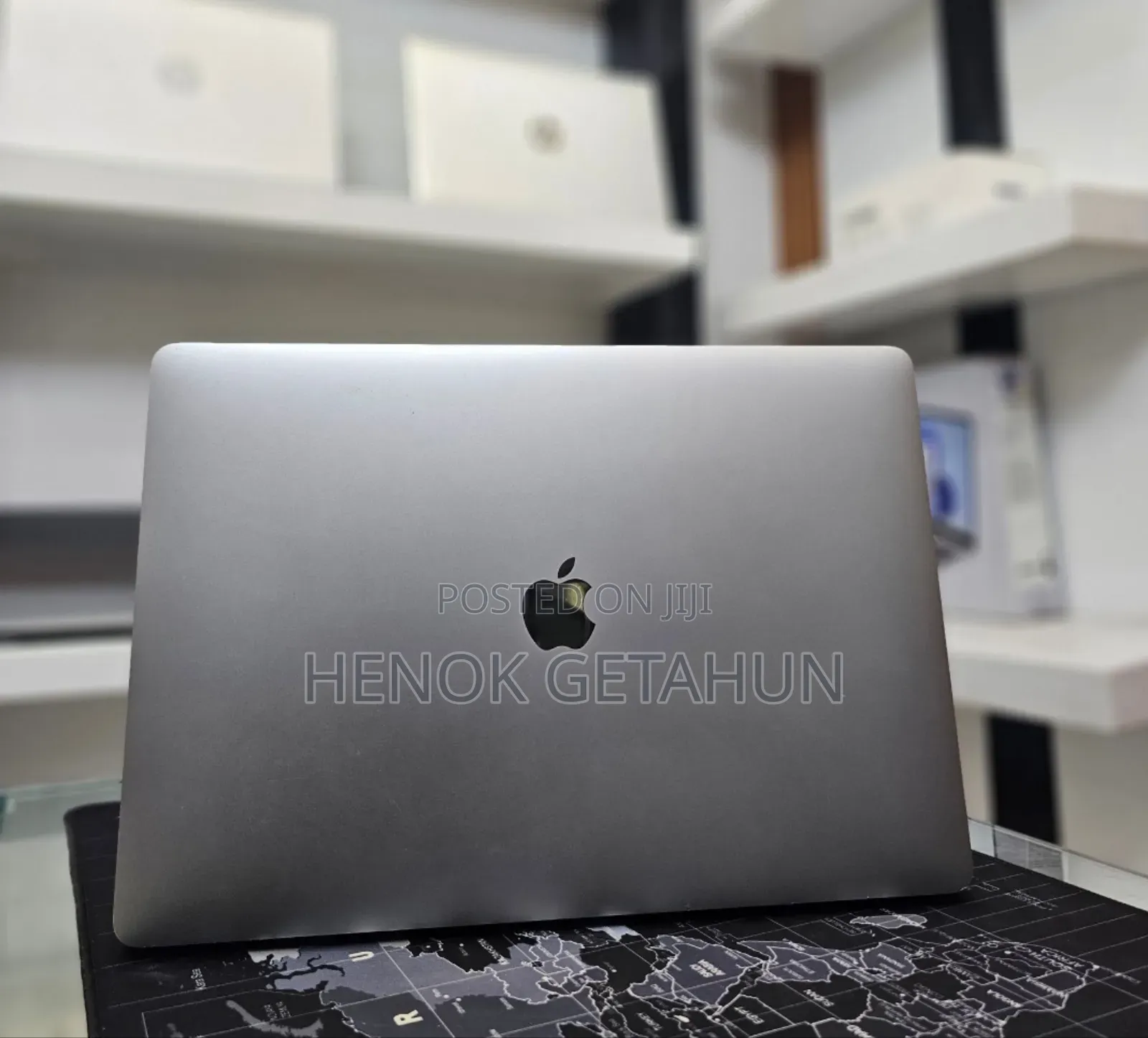 New Laptop Apple MacBook Pro 2019 16GB Intel Core I9 SSD 512GB