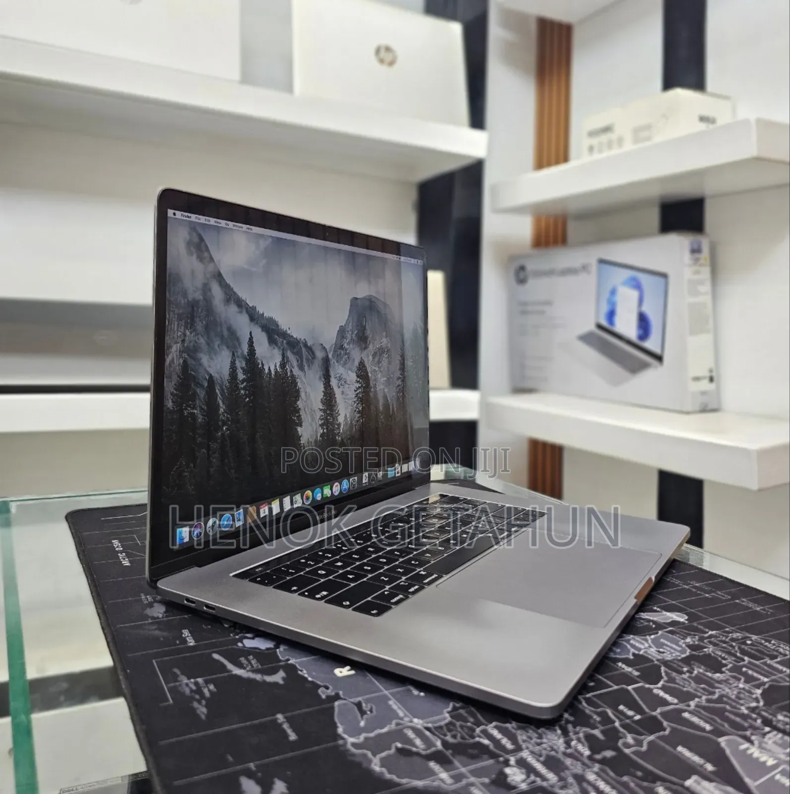 New Laptop Apple MacBook Pro 2019 16GB Intel Core I9 SSD 512GB