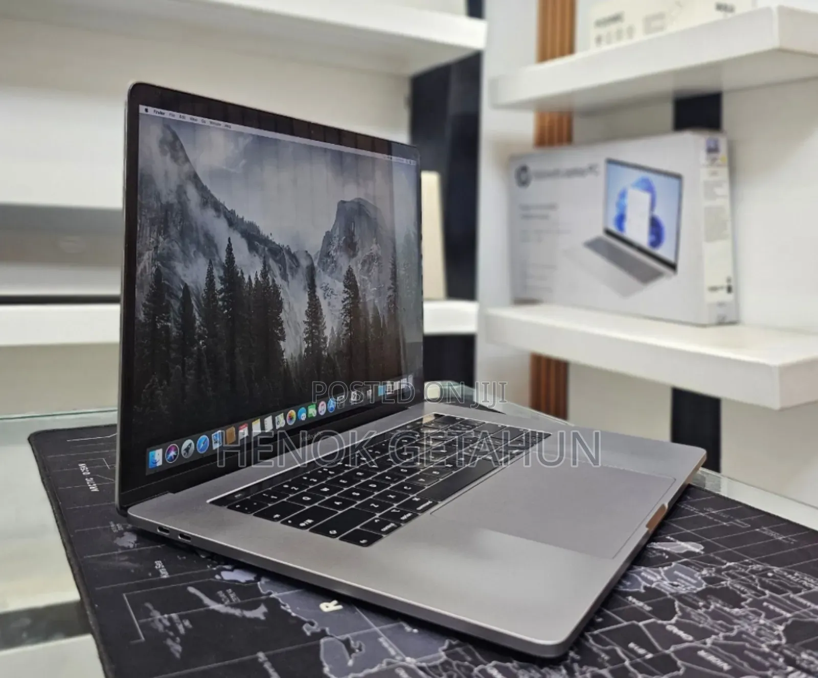 New Laptop Apple MacBook Pro 2019 16GB Intel Core I9 SSD 512GB