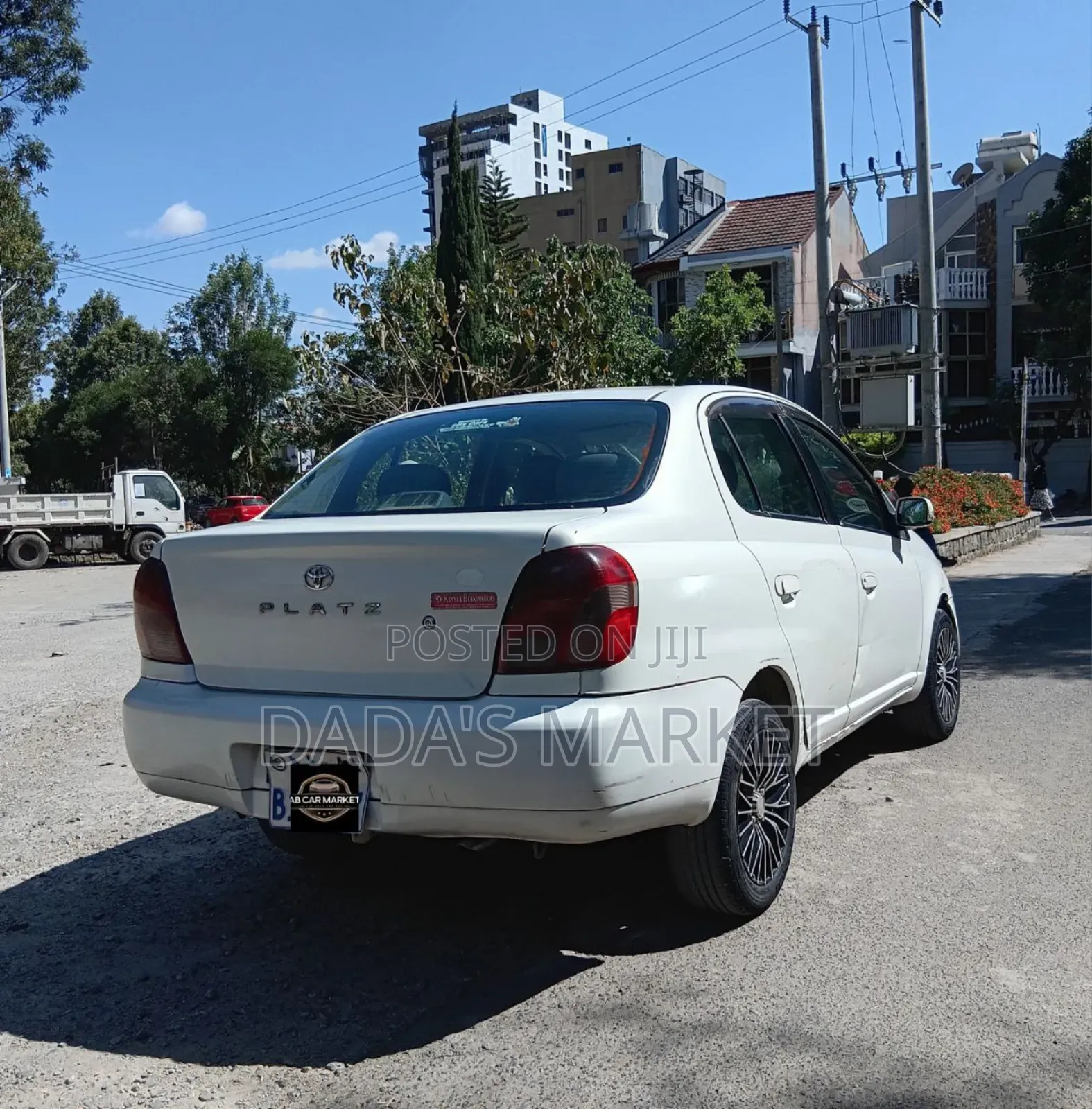 Toyota Platz 2002 White