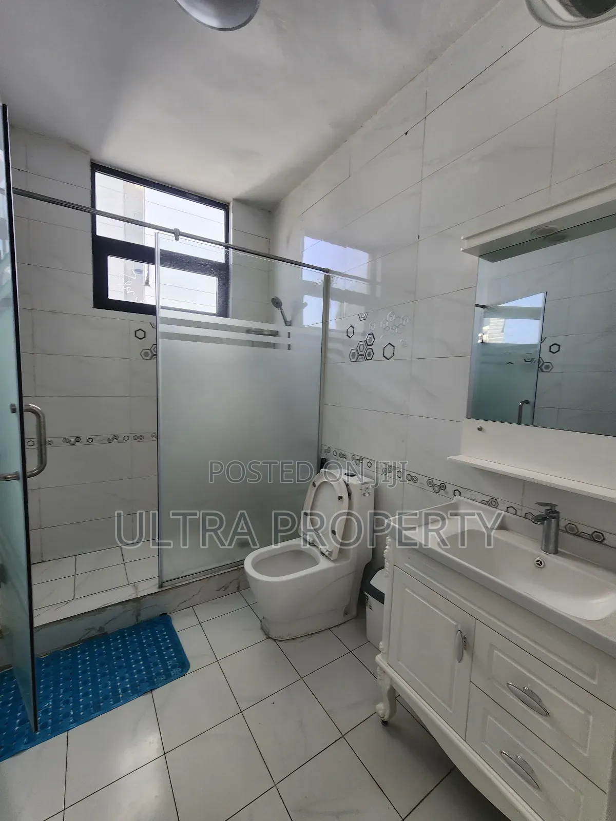 Furnished 3bdrm Apartment in Bole for rent