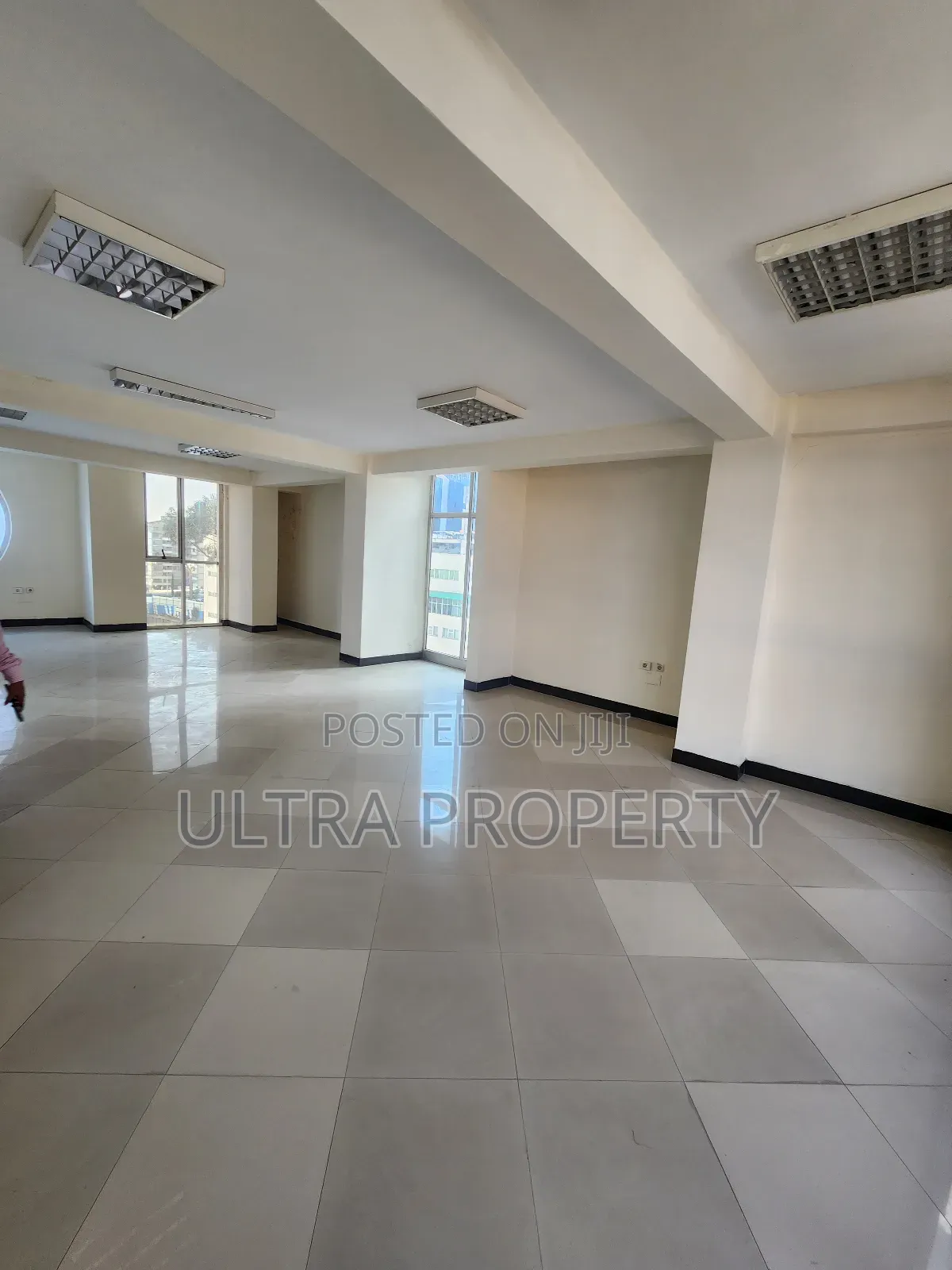 65sqm Office in Bole