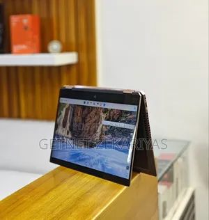 New Laptop HP Spectre 14 16GB Intel Core I7 SSD 512GB