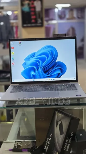 New Laptop HP ProBook 440 16GB Intel Core Ultra 5 SSD 512GB