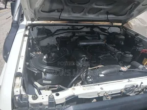 Toyota Land Cruiser 2018 White