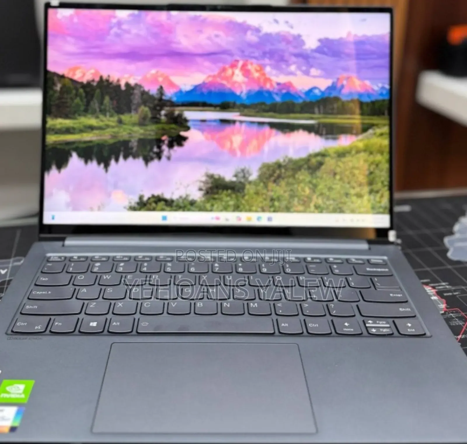 New Laptop Lenovo Yoga 7 15ITL5 16GB Intel Core I7 SSD 512GB