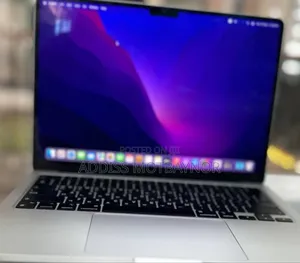 New Laptop Apple MacBook Air 2022 M2 8GB Intel Core Ultra 7 SSD 256GB