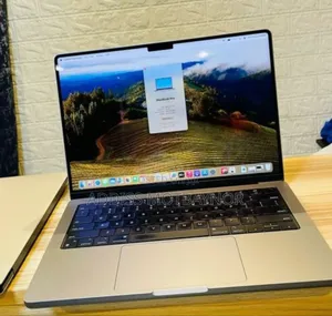 New Laptop Apple MacBook Pro M1 16GB Intel Core M SSD 512GB