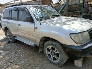 Toyota Land Cruiser 2000 Silver
