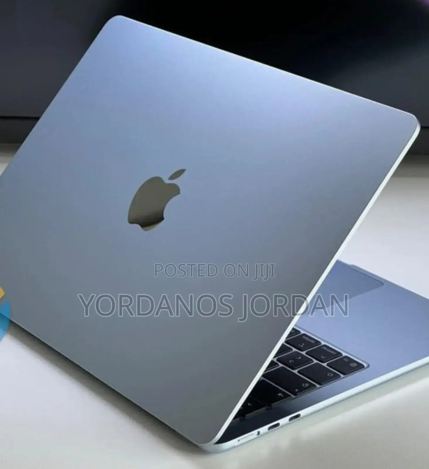 New Laptop Apple MacBook Air 2025 M4 13-Inch 16GB Apple M4 SSD 256GB
