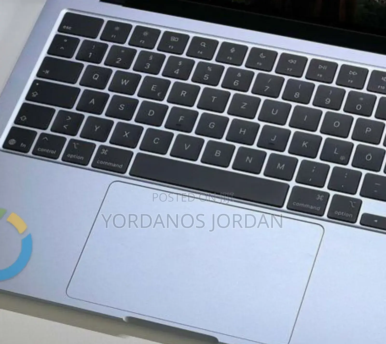 New Laptop Apple MacBook Air 2025 M4 13-Inch 16GB Apple M4 SSD 256GB