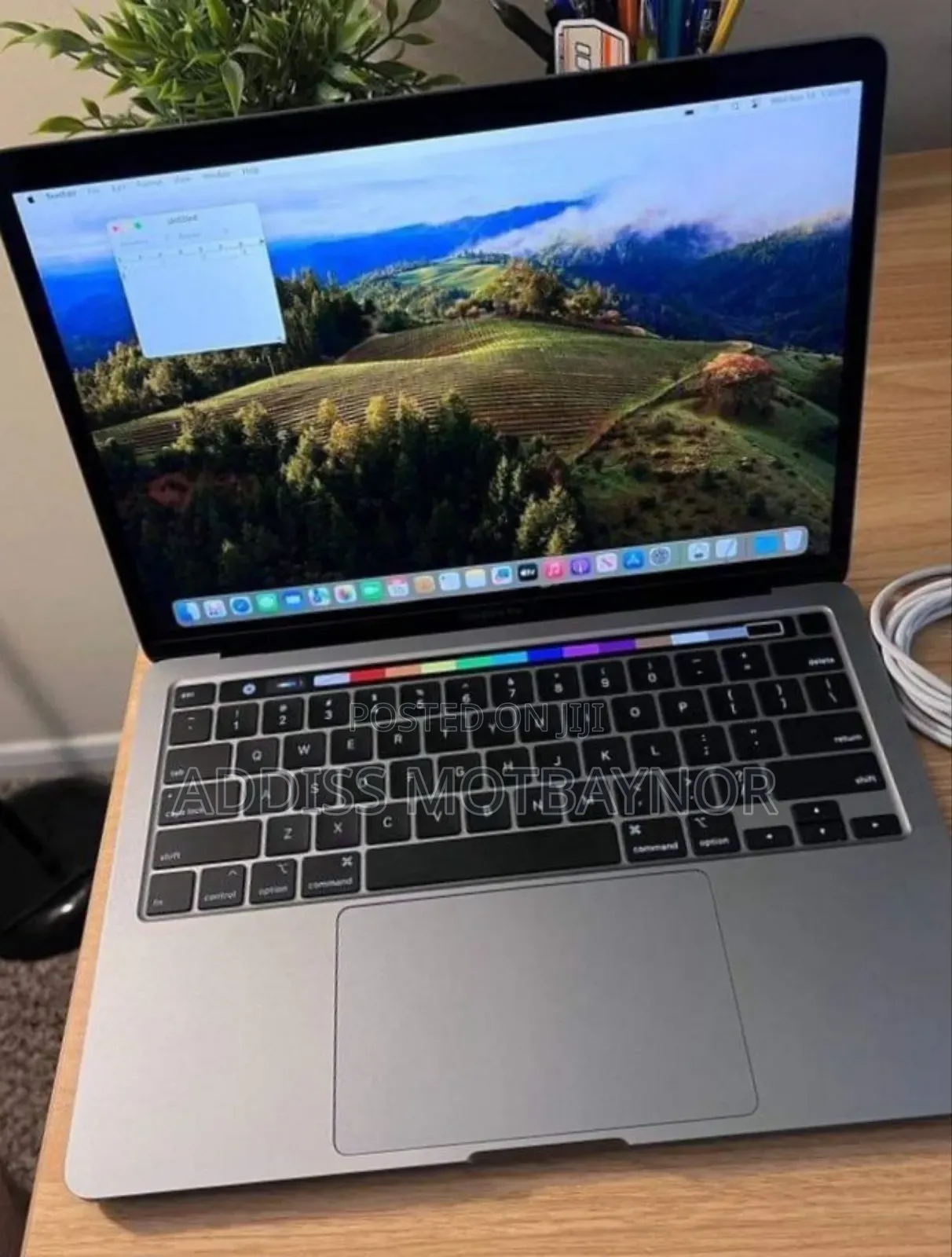 New Laptop Apple MacBook Pro M1 8GB Intel Core M SSD 256GB