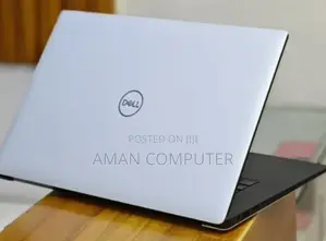 New Laptop Dell XPS 15 16GB Intel Core I9 SSD 512GB