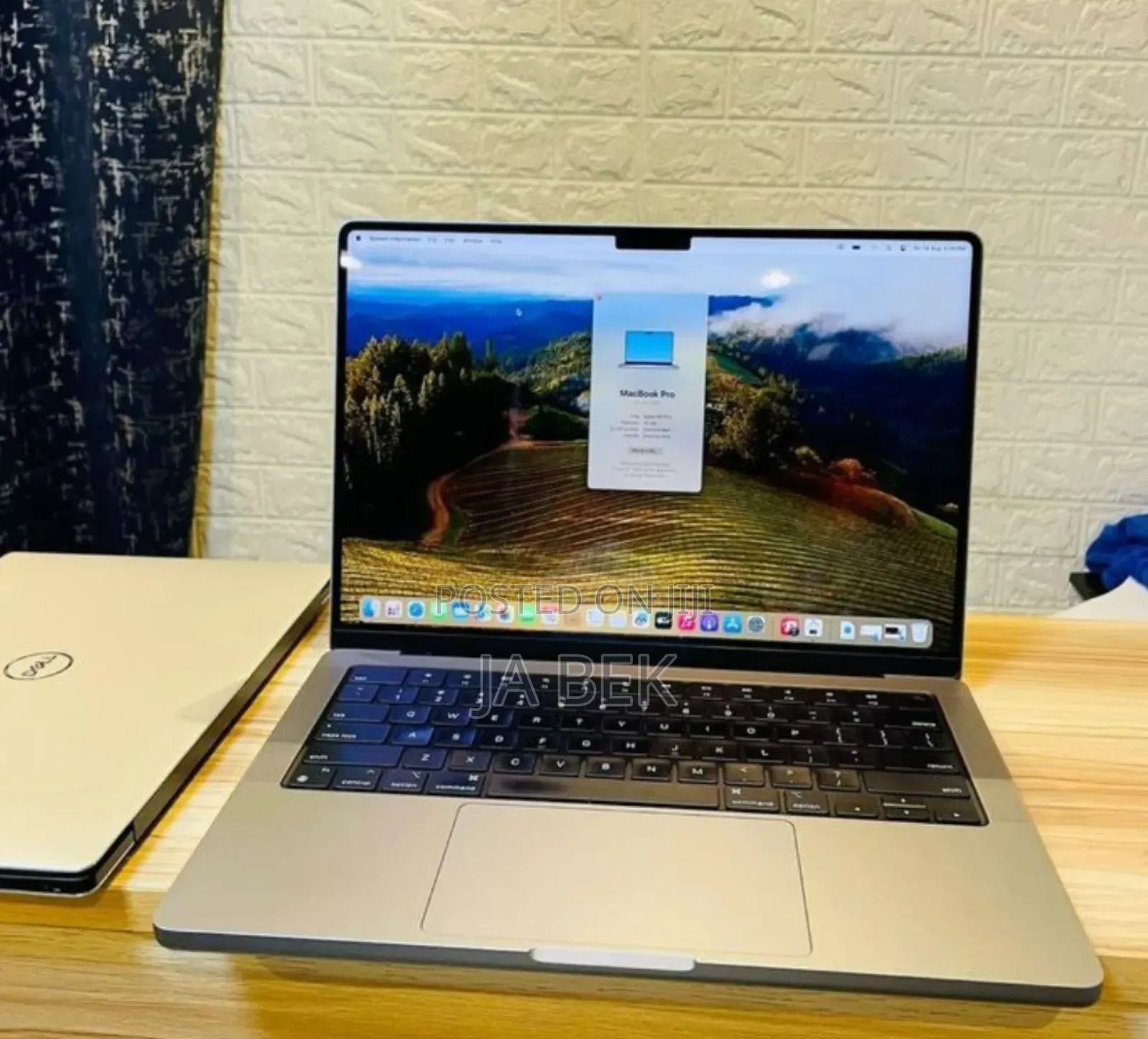 New Laptop Apple MacBook Pro M1 16GB Apple M1 Pro SSD 512GB