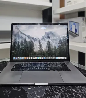 New Laptop Apple MacBook Pro 2019 16GB Intel Core I9 SSD 512GB