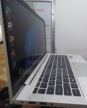 New Laptop HP EliteBook 840 G8 16GB Intel Core I5 SSD 512GB