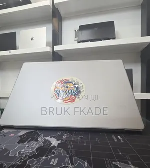 New Laptop HP Pavilion 14 8GB Intel Core I5 SSD 256GB