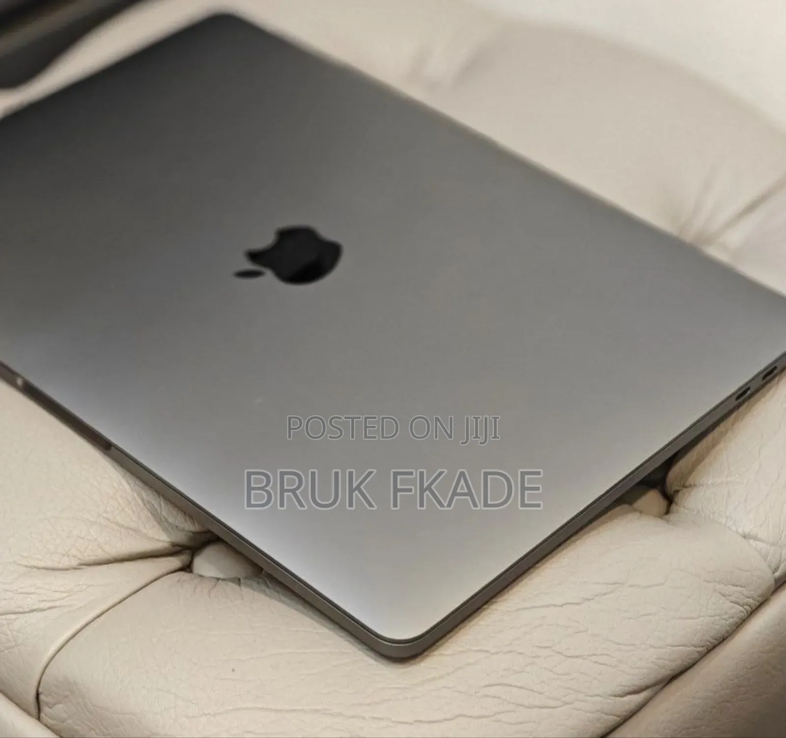 New Laptop Apple MacBook Pro 2019 16GB Intel Core I7 SSD 1T