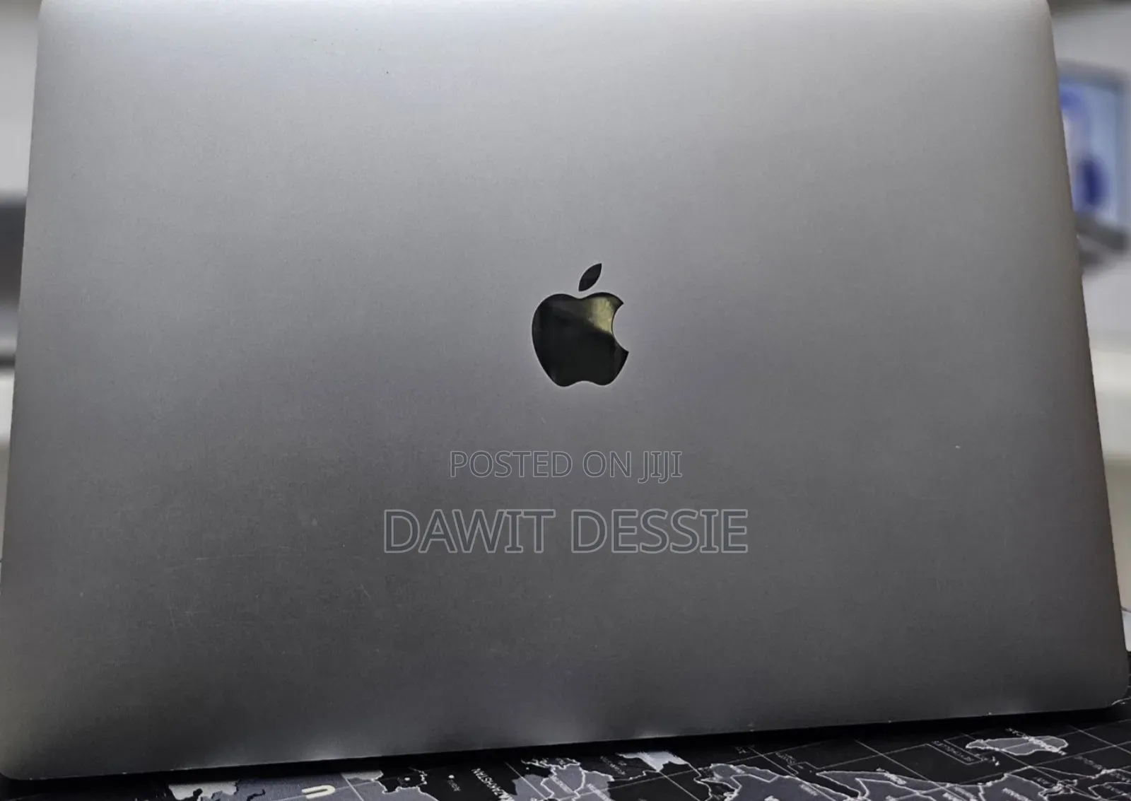 New Laptop Apple MacBook Pro 2019 16GB Intel Core I9 SSD 512GB