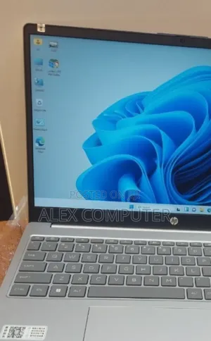 New Laptop HP Stream Notebook 16GB Intel Core I7 SSD 512GB