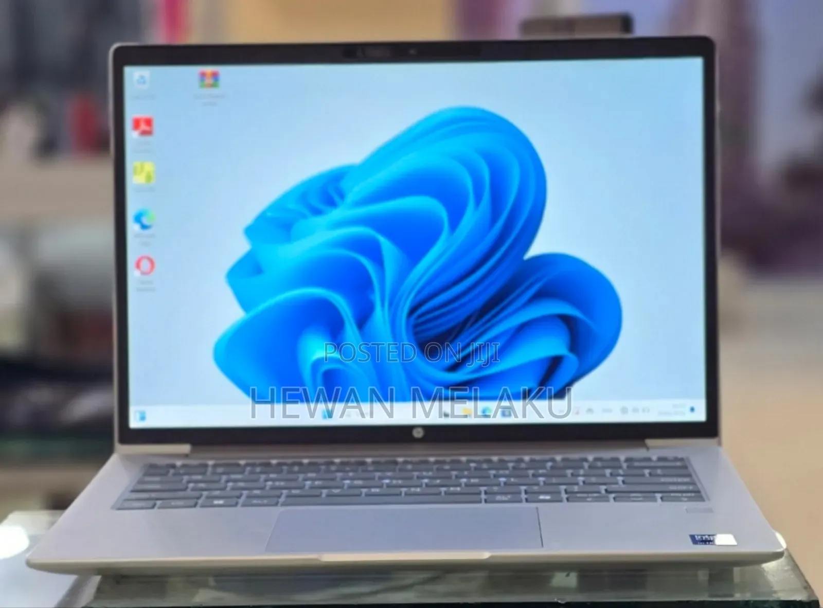 New Laptop HP ProBook 440 G1 16GB Intel Core Ultra 5 SSD 512GB