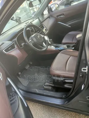 New Toyota Corolla Cross Hybrid 2023 Gray
