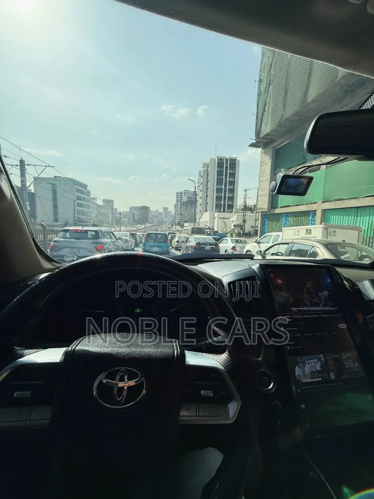 Toyota Land Cruiser 5.7 V8 2015 Matt Black